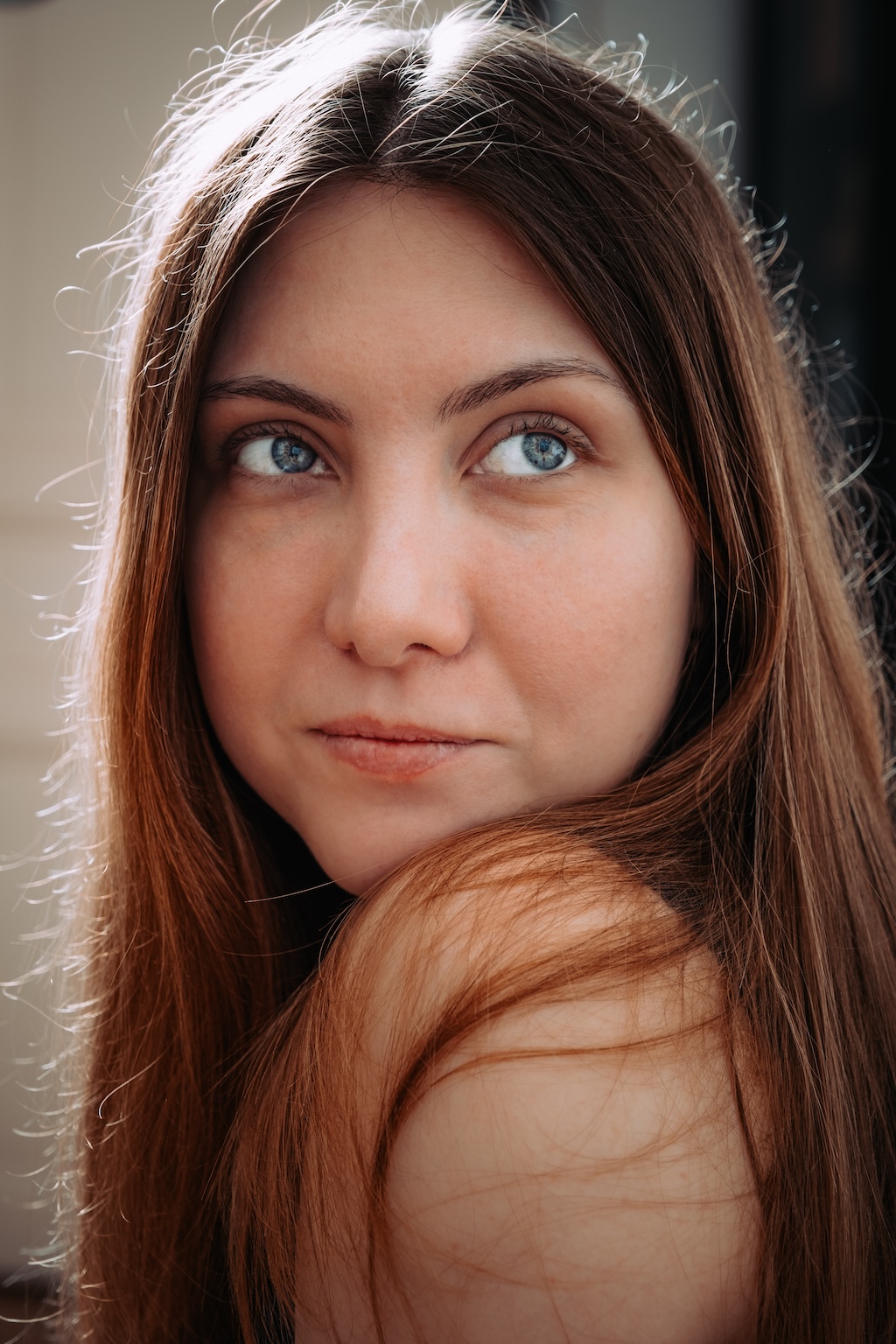 Portrait d'une femme aux yeux bleu